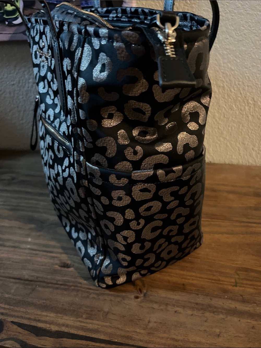 kate spade Black and Metallic Gold Leopard-Print Tote - Picture 4 of 9